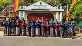 Acara Rutin Apel dan Rakor Hari Senin Pamong Kalurahan Purwodadi